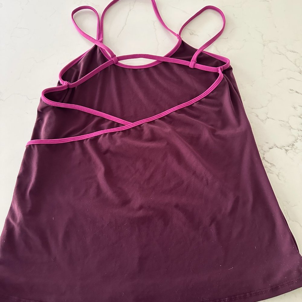 Fabletics Exercise Tank w/Detailing - Picture 3 of 5